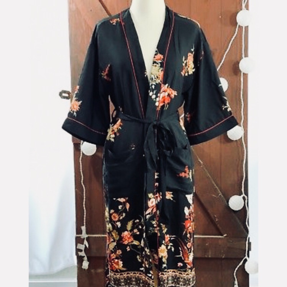 Floral kimono